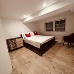 Gemuetliches Fuer Familien Und Gruppen Апартаменты *