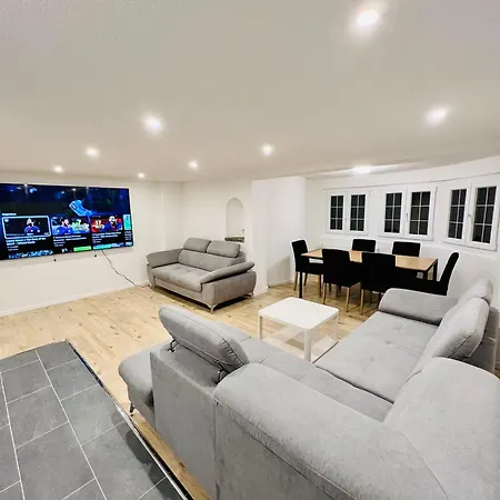 Gemuetliches Fuer Familien Und Gruppen Διαμέρισμα Küblis